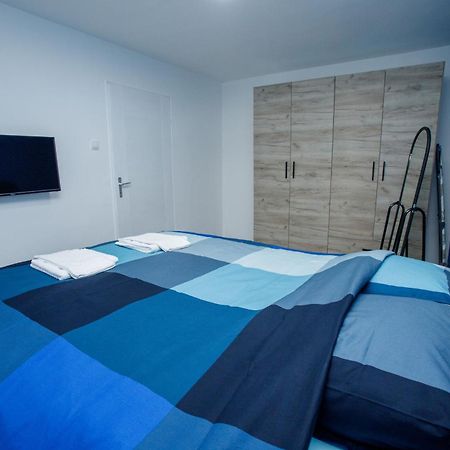 7 Days Premium Apartment Subotica Rum bild