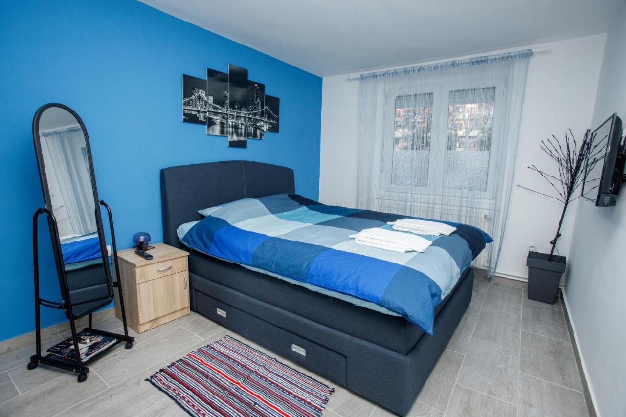 7 Days Premium Apartment Subotica Exteriör bild
